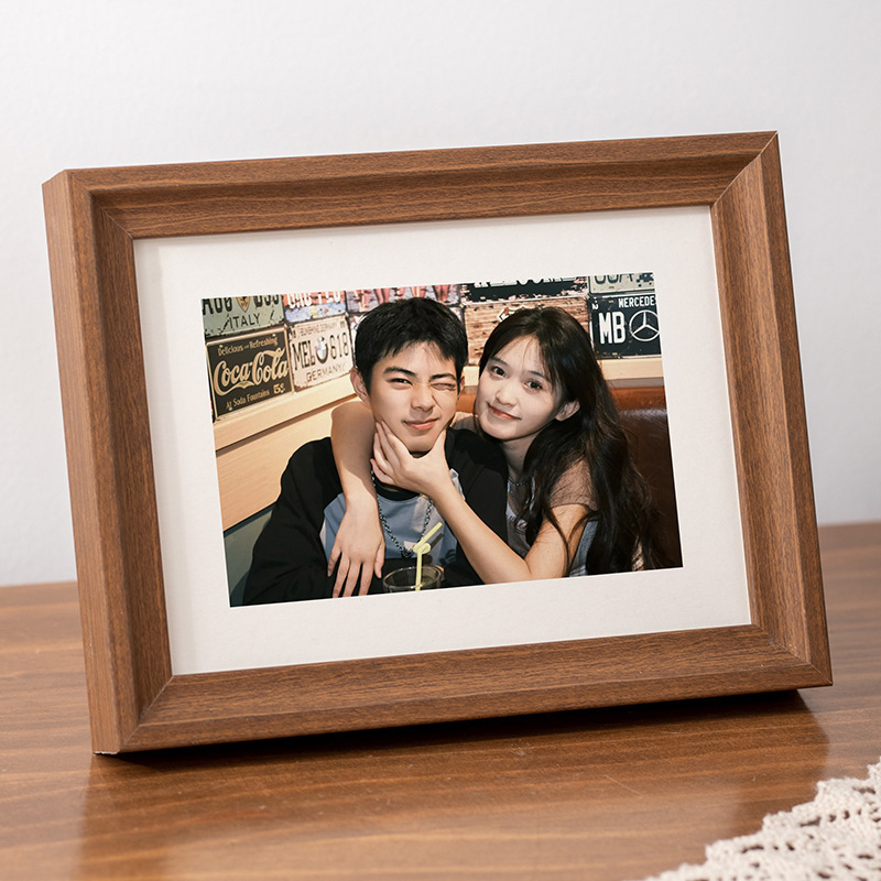 Simple European-style photo frame table high-level sense 6 inch 7 8 inch 10 inch printing decoration painting frame custom wholesale Simple European-style photo frame table high-level sense 6 inch 7 8 inch 10 inch printing decoration painting frame custom wholesale