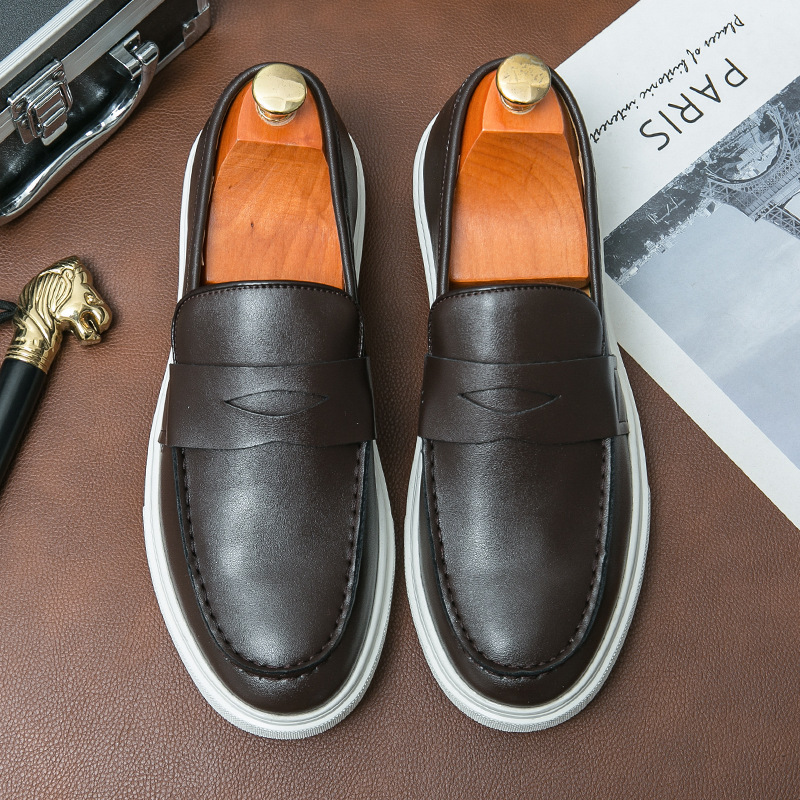 Zapatos de cuero para hombres 2024 ropa de negocios casual con suela suave coreana baja transpirable Lefour zapatos de conducción al por mayor