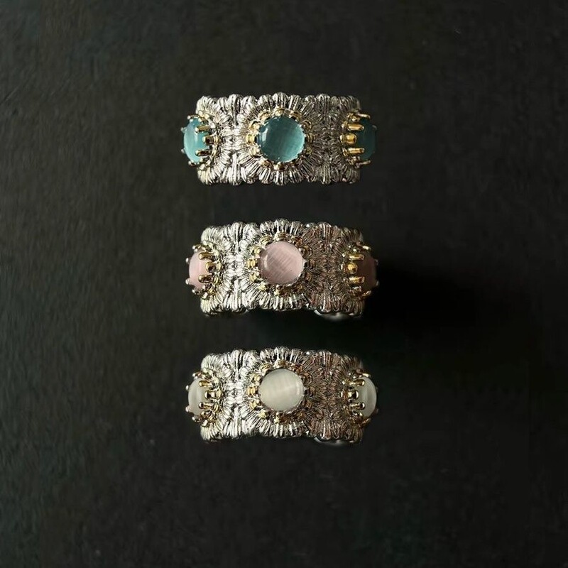 Italian Designer Luxury Daisy Ring with Colored Gemstones, Vintage Design, Brushed Flower Ring for Women Italian Designer Luxury Daisy Ring with Colored Gemstones, Vintage Design, Brushed Flower Ring for Women