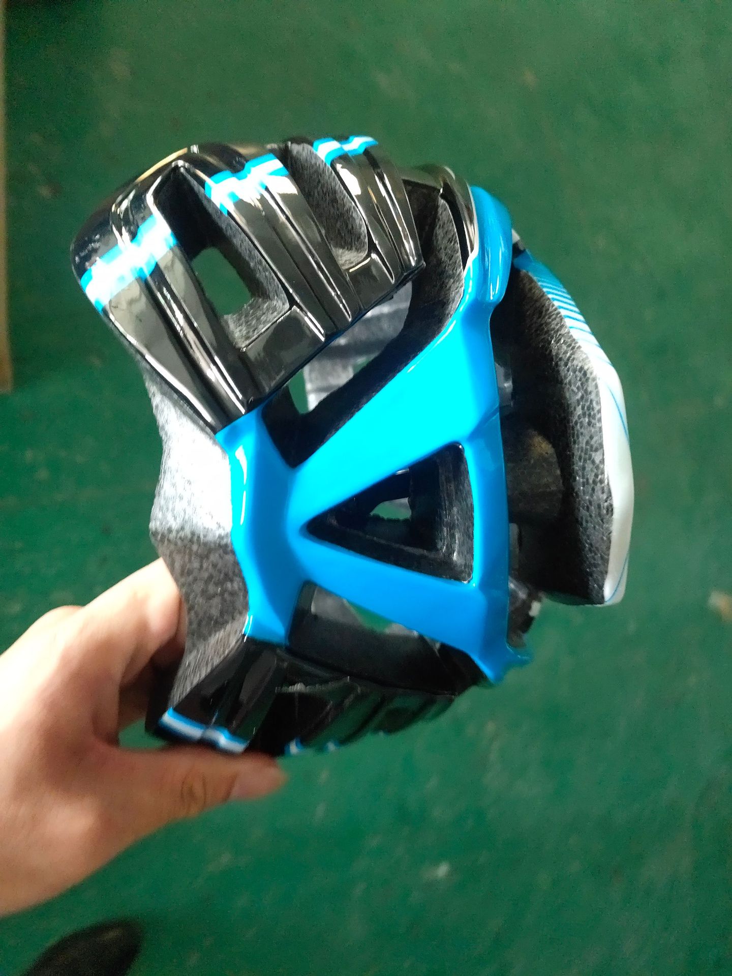 头盔丝印吸塑 运动头盔丝印外壳 自行车头盔吸塑外壳 头盔印刷