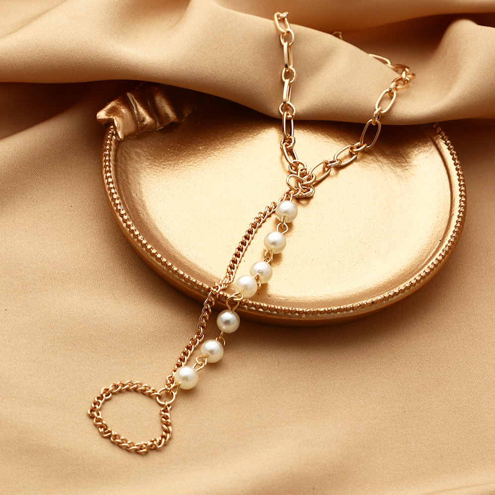 European And American Bohemian Simple Pearl Chain Creative Bracelet Jewelry display picture 3