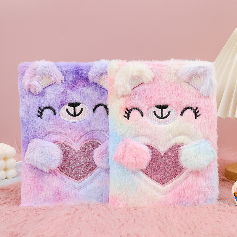 2024 Cuaderno de felpa de oso lindo diario de felpa de dibujos animados para niña Libro de escritura para niños Regalo al por mayor