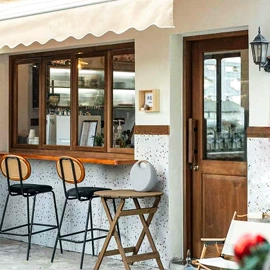 屏风、隔断类;其他门;平开窗