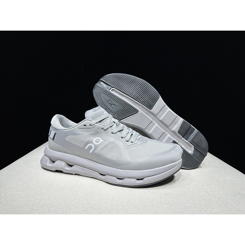 莆田ハイバージョン On Cloudzone KITH x 共同ブランドの快適で多用途なカジュアル ランニング シューズ|undefined