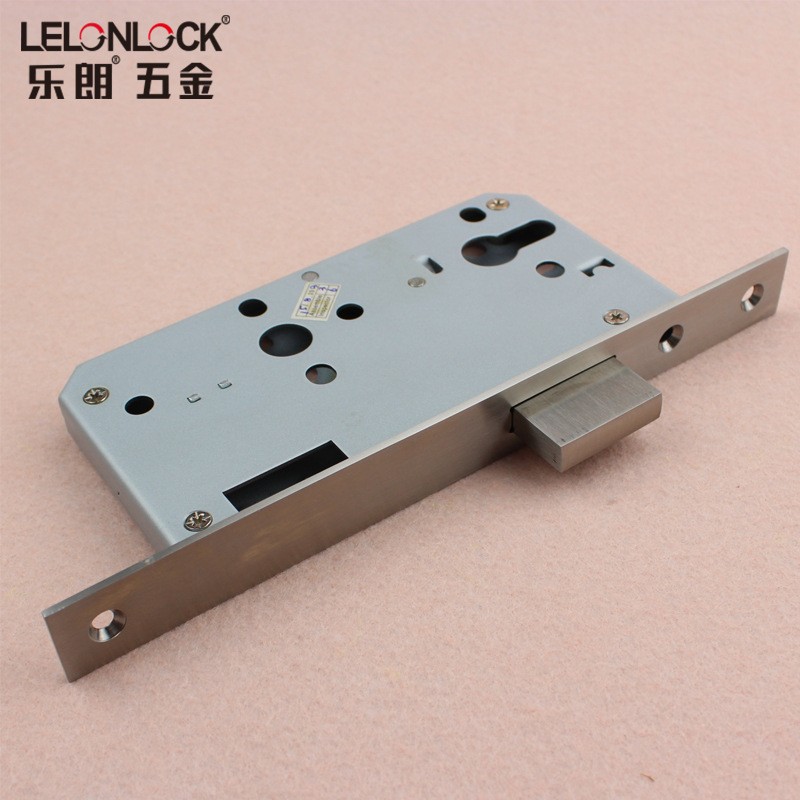 Cuerpo de cerradura de puerta de pozo de tubo de incendio de acero inoxidable 304 personalizado Cuerpo de cerradura de fuego de canal certificado CE Cuerpo de cerradura de lengüeta cuadrada única estándar europea