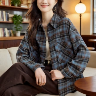 厂家直销格子衬衫女长袖2026春秋装新款港风文艺复古叠穿内搭衬衣