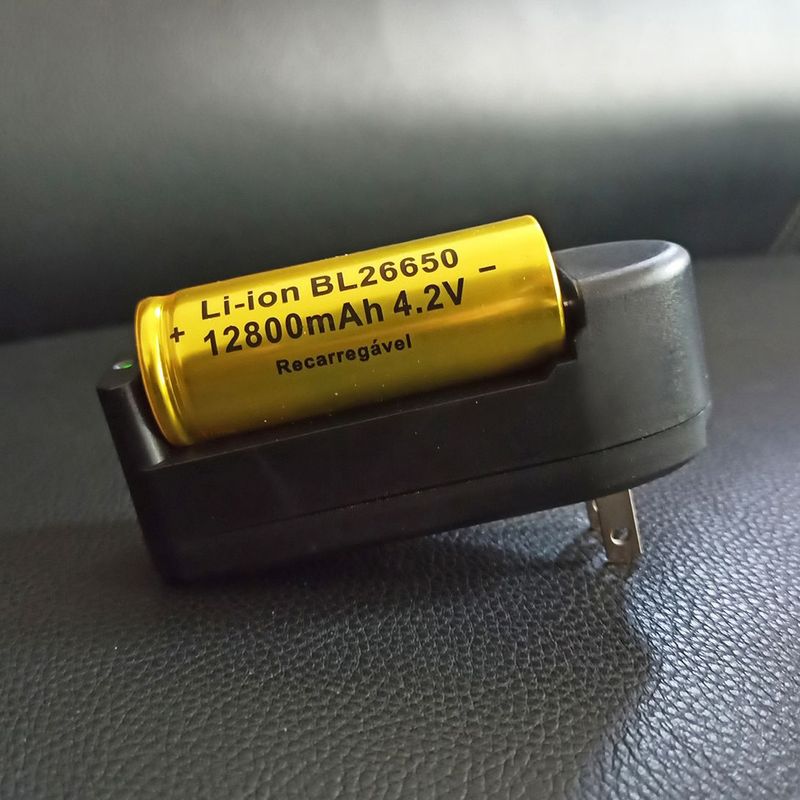 大容量26650锂电池3.7V/4.2V白激光强光手电筒可充电池高动力锂电|undefined