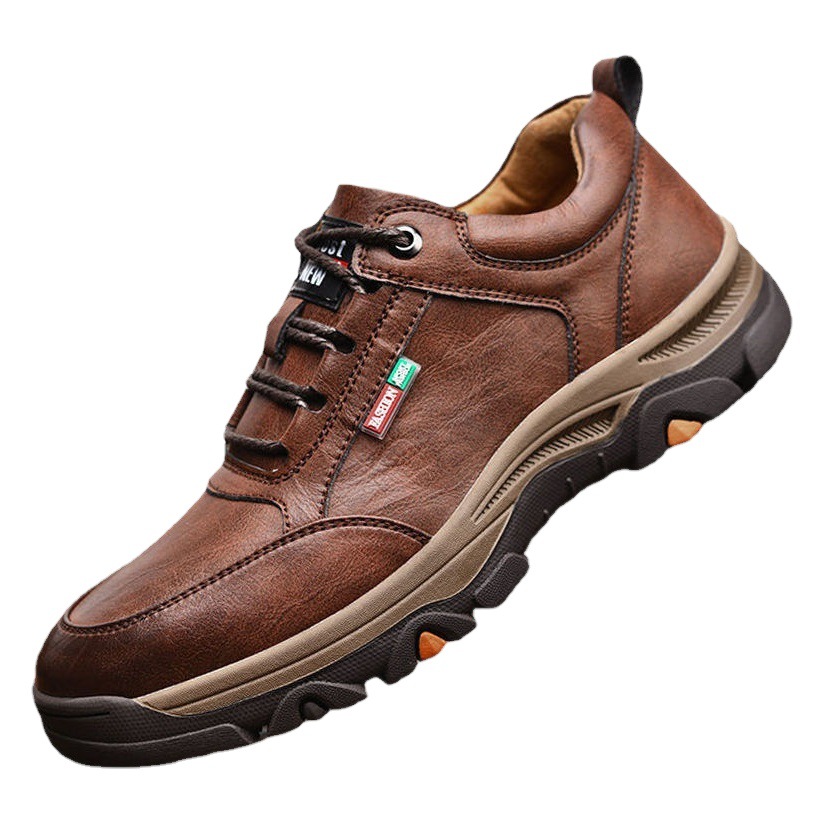 Zapatos de hombre 2023 primavera y otoño nuevos zapatos casuales para hombres cómodos zapatos de senderismo de cabeza redonda zapatos de cuero de negocios zapatos británicos al por mayor