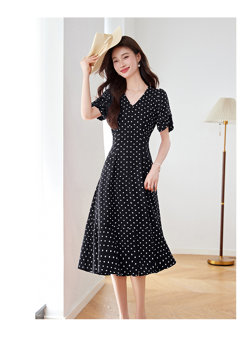 Váy liền chấm bi cổ chữ V dáng dài chiết eo thon gọn — Màu đen, Màu trắng, Màu đỏ chi tiết 29