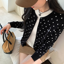 �كɼ����c��ɫ�_������Ů�ﶬ���¿��@�ݽ^��ᘿ��������|����