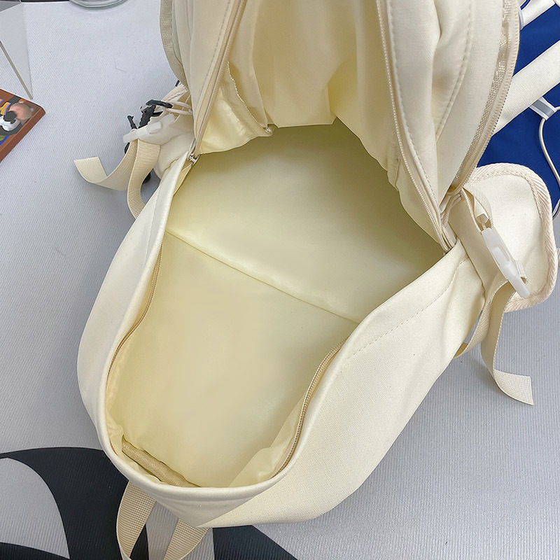 2022春季新款双肩包 时尚休闲旅行背包女 大容量学生书包双肩背包