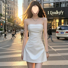 抹胸性感辣妹气质减龄收腰显连衣裙2025夏季