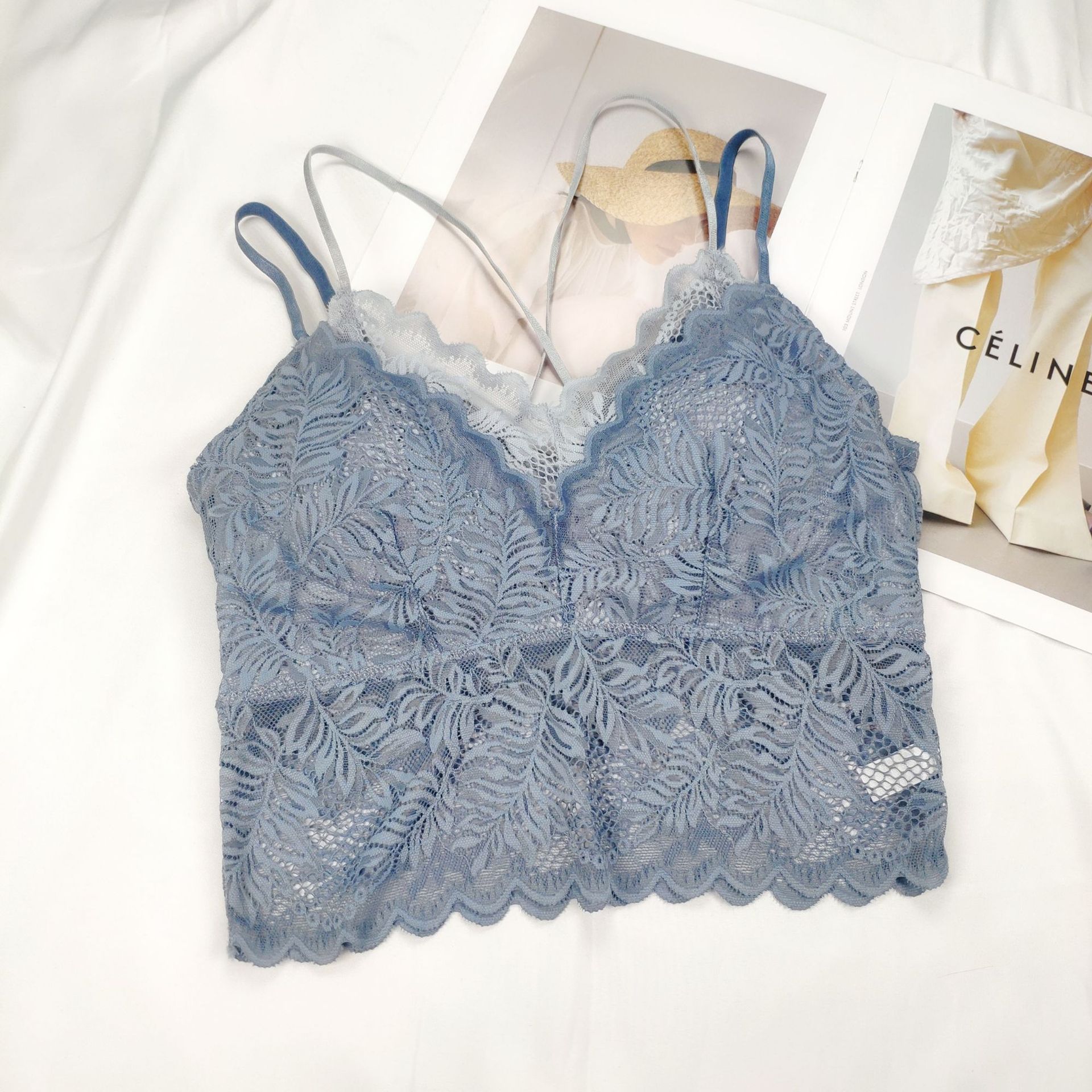Mog blue