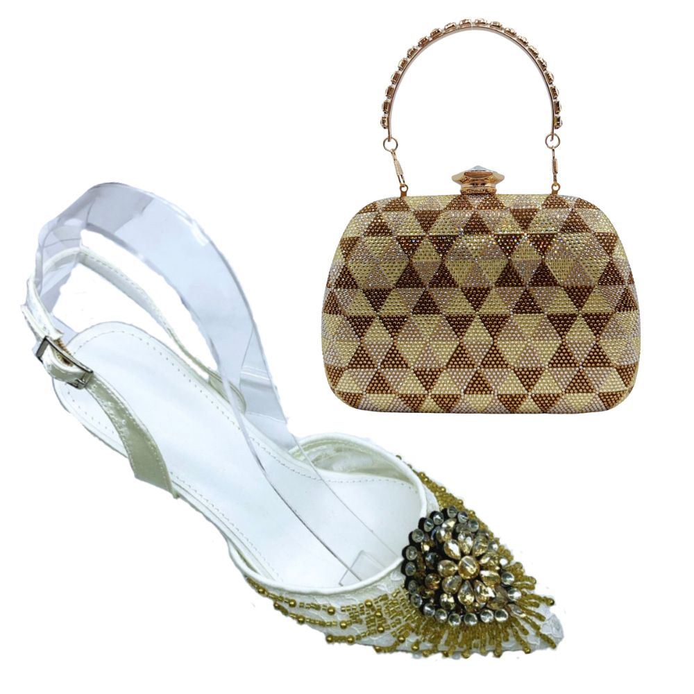 Zapatos estilo italiano para la cena sandalias de tacones finas de verano mujer diamante de punta zapatos de novia