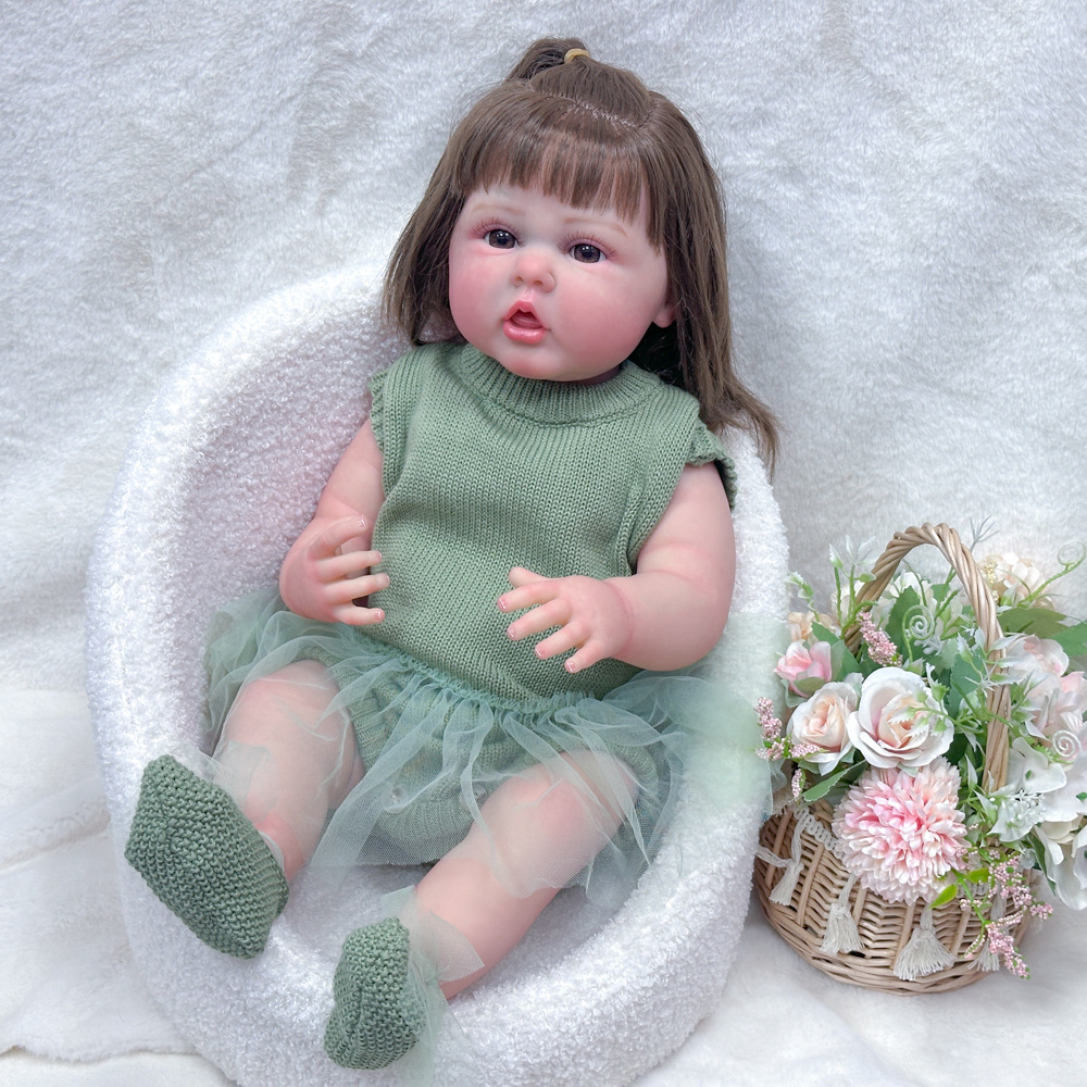 Muñeca pesada para niños pintados de 22 pulgadas de muñecas de regalo de juguetes caseros