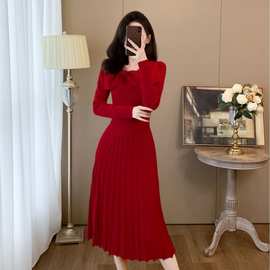 复古法式红色针织连衣裙秋冬款轻奢高级感长袖礼服裙氛围感小红裙