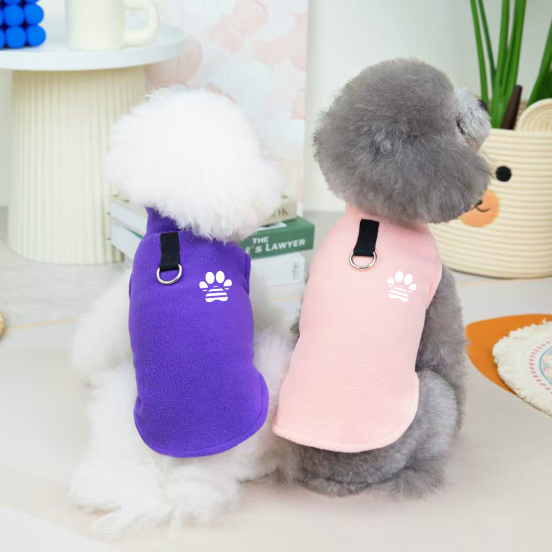 Amazon's Popular Pet Clothing, New Autumn and Winter Fleece Clothing for Dogs, Warm Vest with Leash Attachment, Pet Apparel