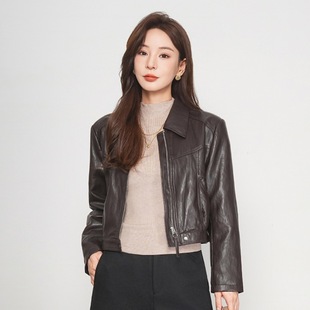 �߼��Еr�ֶ̿�Ƥ��Ů�ﶬ�¿����Ƥ���IС���יC܇�d��Ƥ�A��