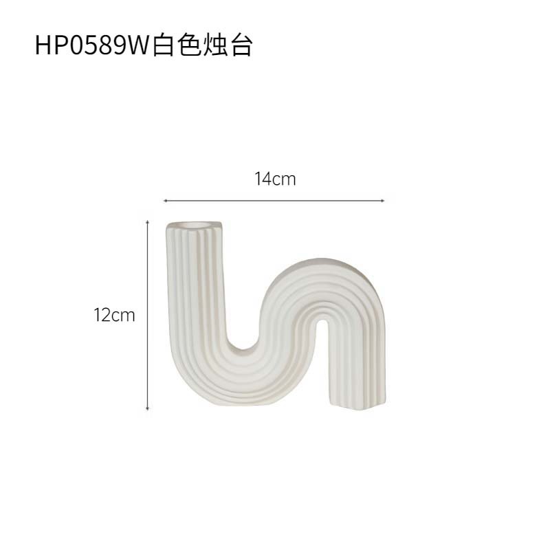 Wabi-Jifeng Candelero de cerámica antigua Decoración de mesa de sala de estar Adornos de estilo ins en blanco y negro Candelero Decoración suave