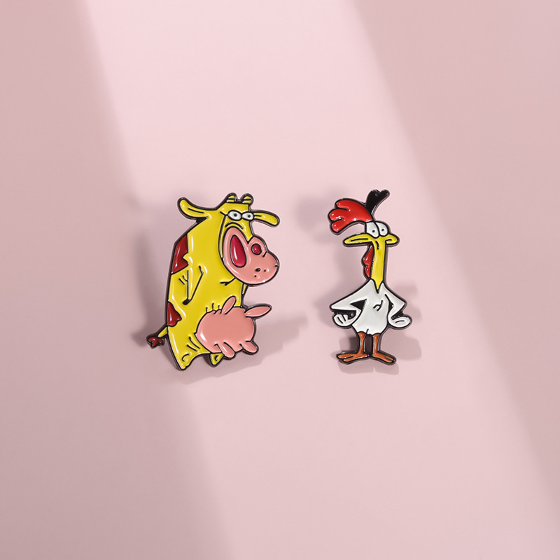 Funny Fun European and American Brooch Yellow Cattle and Pointed Chicken Clothing Accessories Metal Badge Collar Pin Versatile Medal