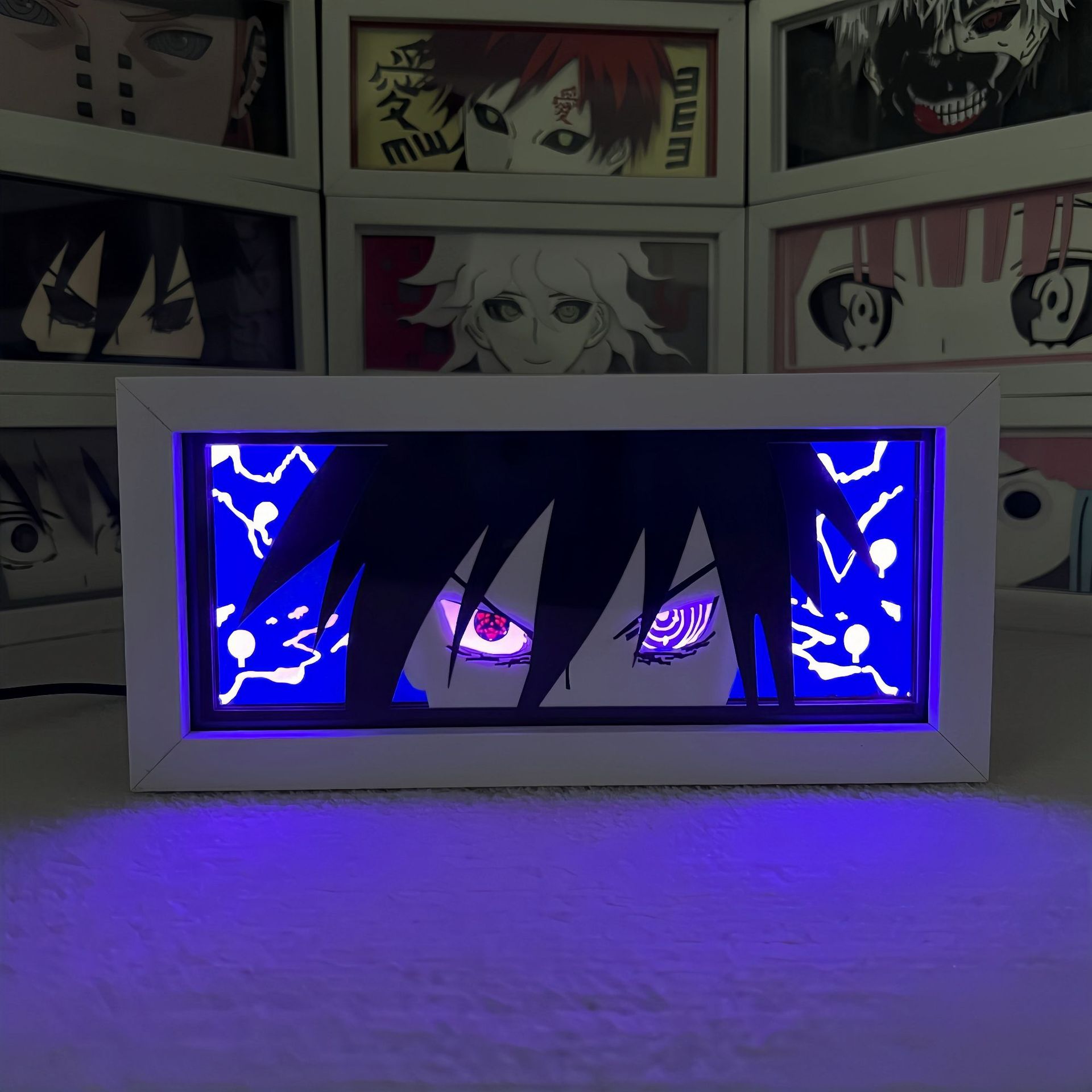火影忍者の誕生日プレゼントのカカシのイタチのペインの小さい置物の寝室の誕生日プレゼントの雰囲気の手作りの紙の彫刻の明かり