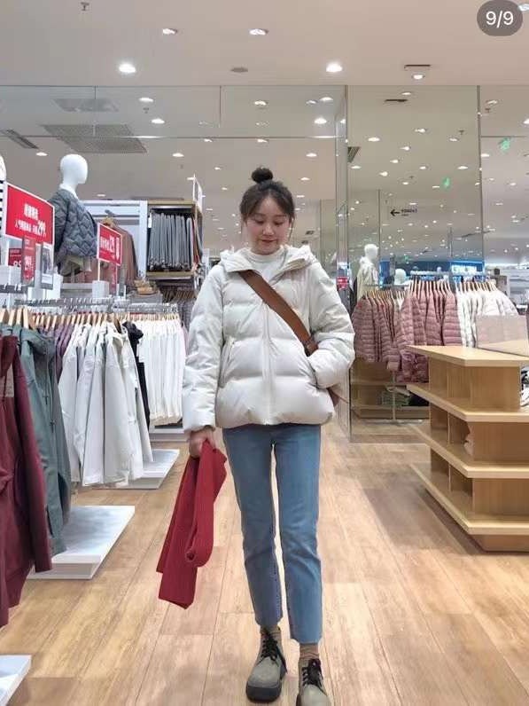 New Seamless down Women's Seamless down Hooded Jacket (down Jacket Warm Autumn and Winter) 460920