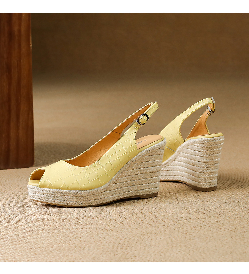 Sandal cao gót nữ hở mũi quai ngang đế xuồng đan rơm — màu trắng ngà, màu vàng chi tiết 14