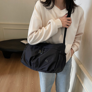 New Large Capacity Casual Satchel Shoulder Crossbody Bag Multi-Pocket Waterproof Commuter Portable Autumn and Winter Trendy All-Match Women's Bag