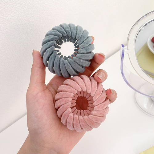 Fashion faux fur nest hair clip for high ponytail, hair accessory for securing Korean bun, essential hair tool