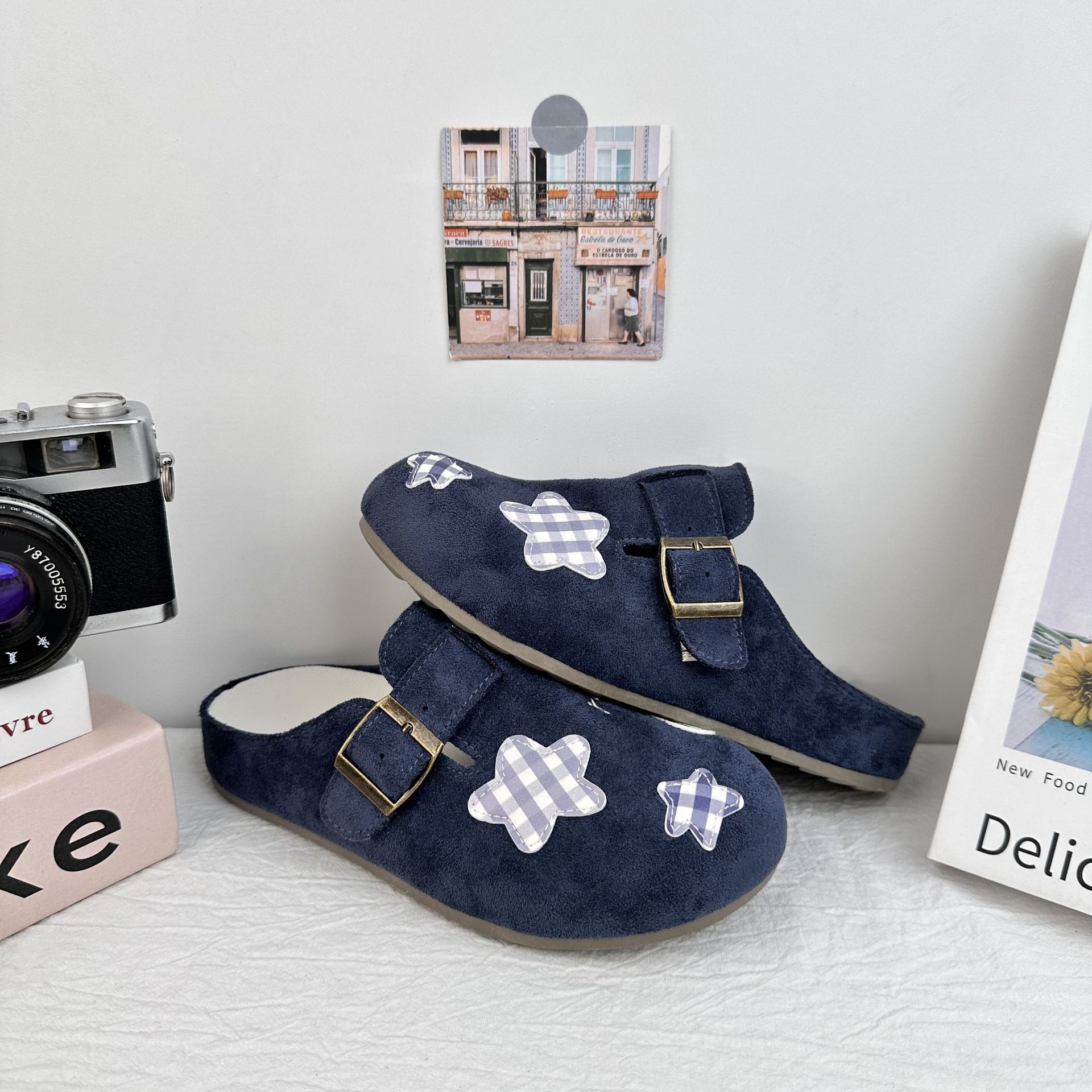 Far Wave Boken Shoes Baotou Semi-pantuflas para mujer 2025 verano nuevo estilo todo-fósforo ligero de un pie zapatos perezosos en nombre del cabello