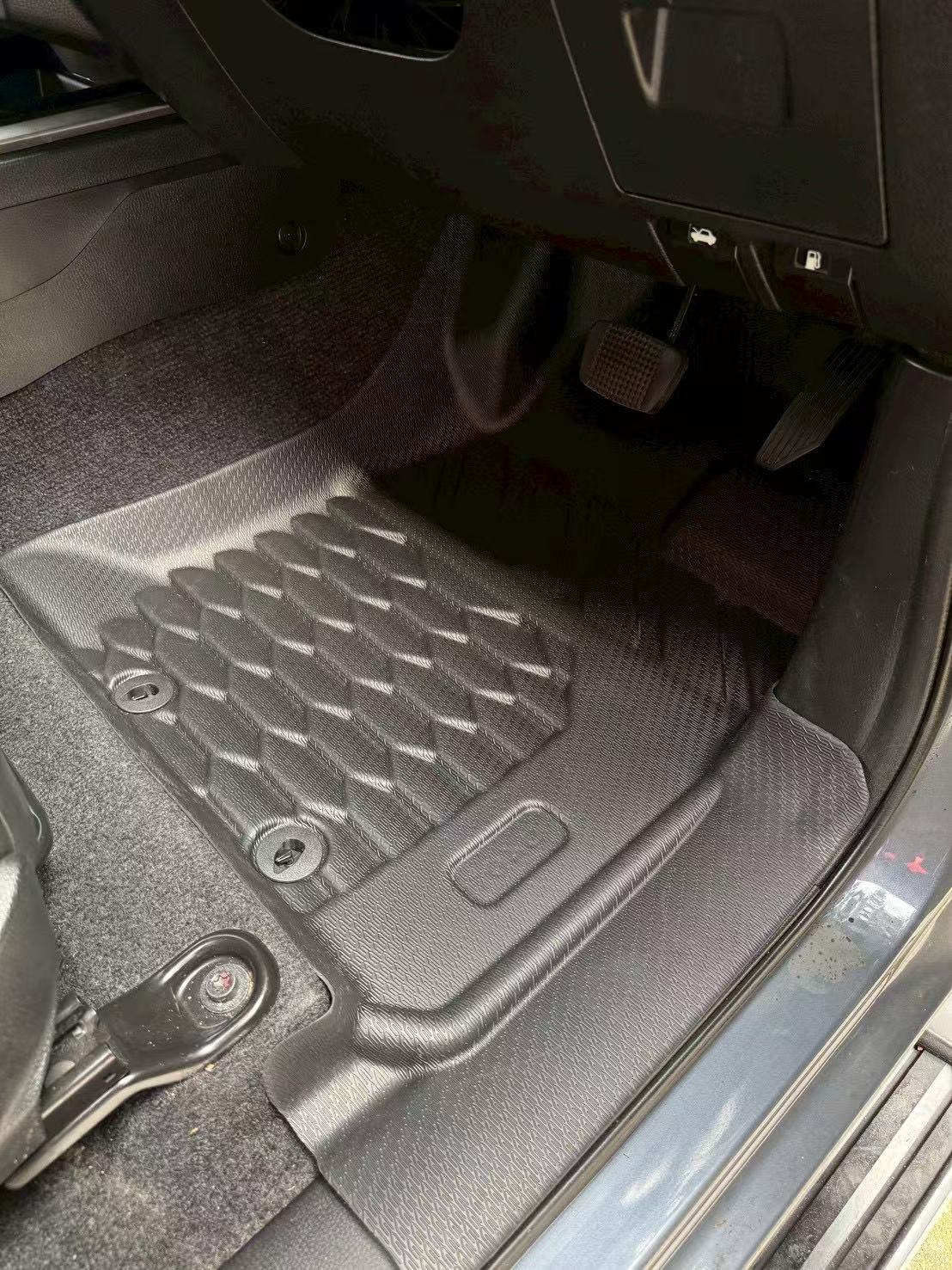 D-MAX Floor Mats 2020-2024 TPE Car Mats Anti-Slip Waterproof Black