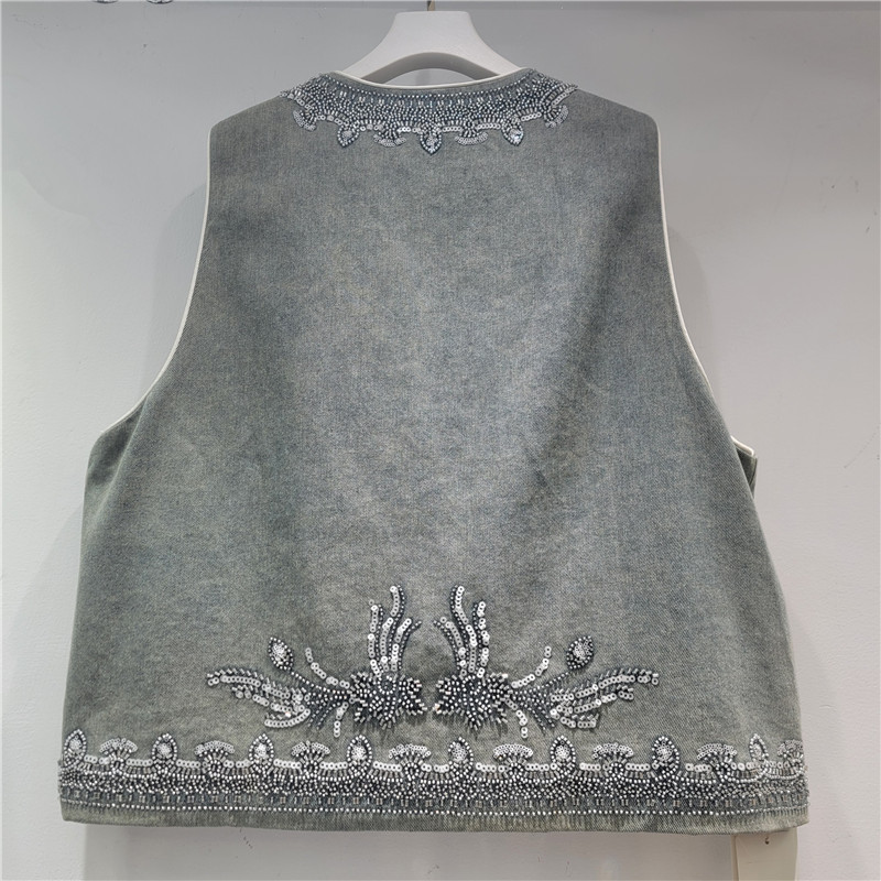 2026 primavera nueva ropa de mujer nuevo diseño chaleco de mujer retro industria pesada bordado plegable a través de hombro clips