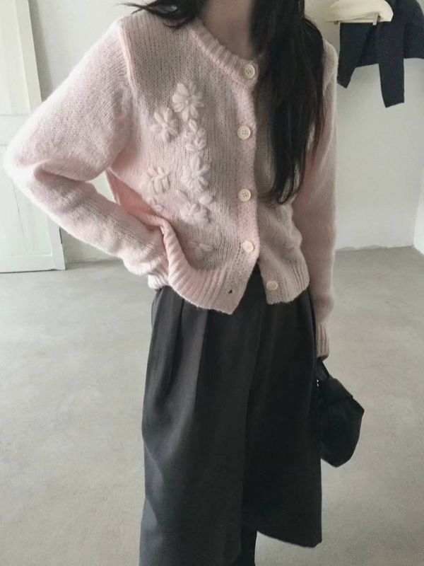 韩代宋慧乔同款手钩花朵毛衣外套女2025秋冬软糯针织开衫上衣1161|undefined