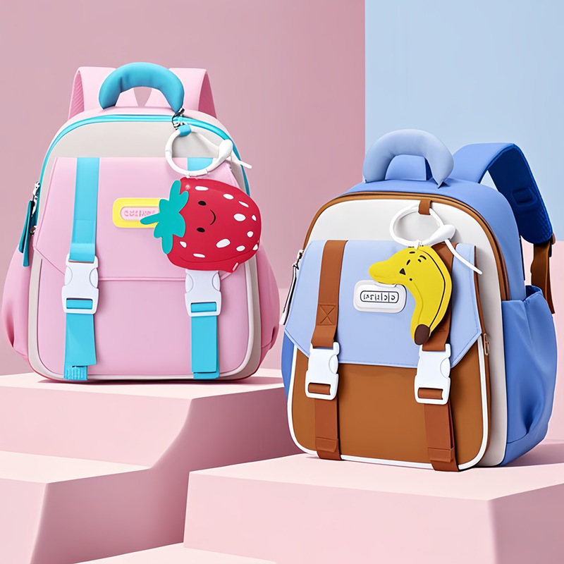 Nueva mochila escolar de jardín de infantes, reducción de la carga ligera, color de contraste, mochila de tendencia, mochila escolar pequeña para niños, mochila de viaje