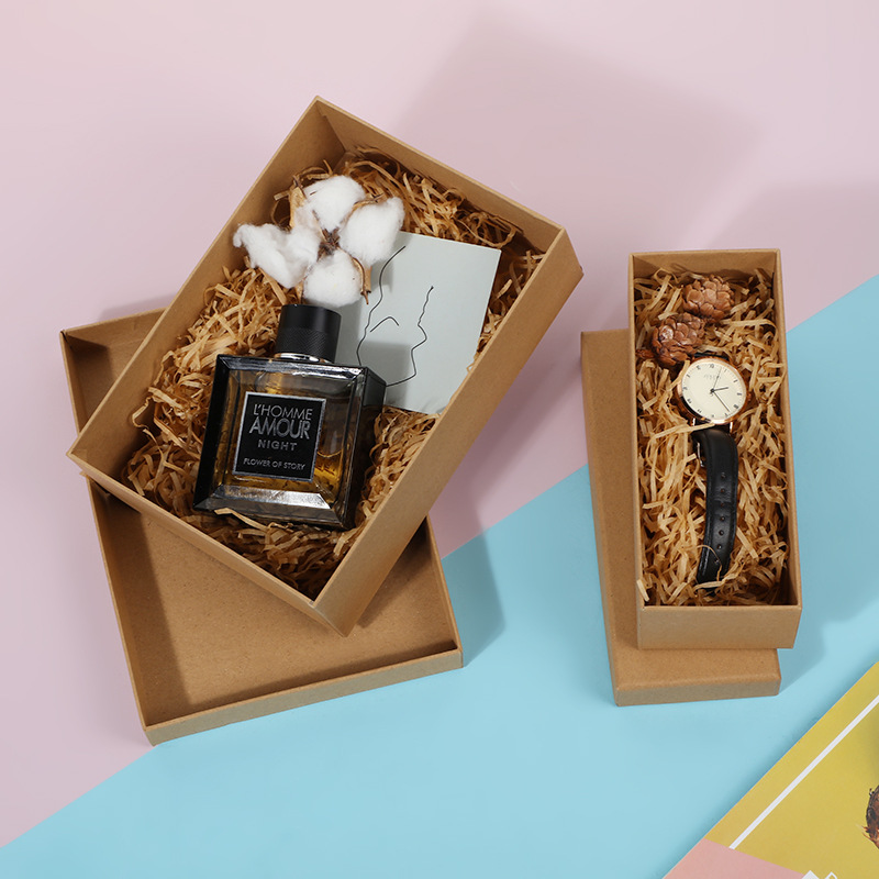 饰品包装盒天地盖带拉菲草牛皮纸盒现货纸质戒指首饰礼品盒首饰盒