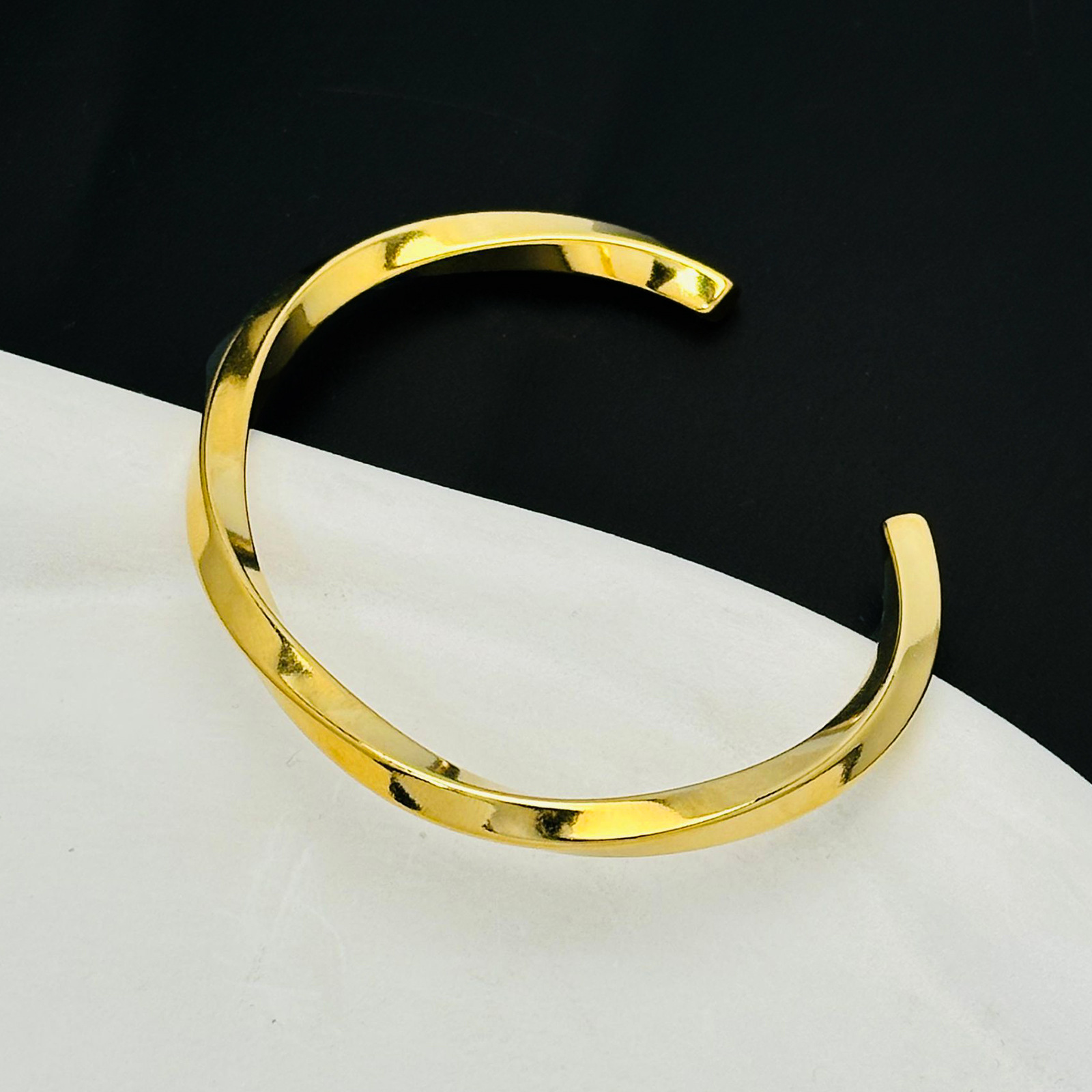 Mobius, apertura torcida, pulsera de acero de titanio ajustable, pulsera de moda que no se desvanece, joyería simple para mujer, hombre, Europa y América