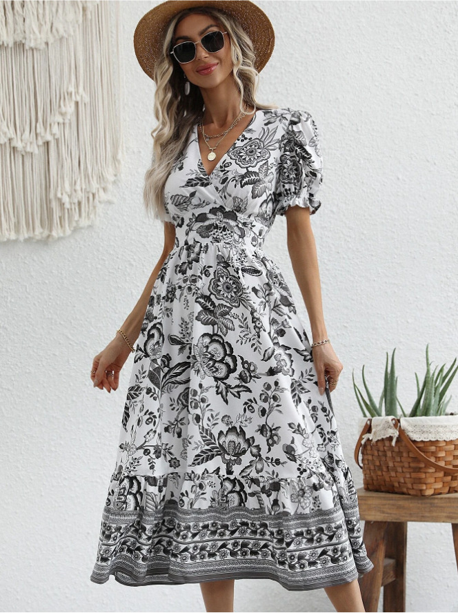 Polyester Fabric Type Mid Waist Waist Line Holiday, Travel Occasion Wholesale Women's Vintage Style Vacation Printing Printing Holiday Travel V Neck Short Sleeve Swing Dress