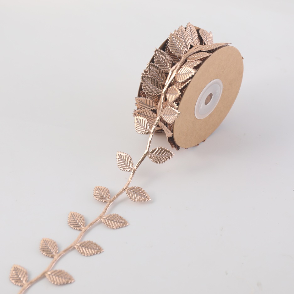 Nuevo estilo transfronterizo imitación cuero dorado plata hoja cinta flor caja de regalo hoja encaje embalaje cinturón decorativo