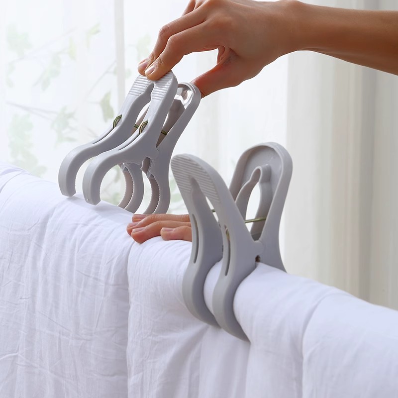 Big windproof multifunctional plastic duvet for home use