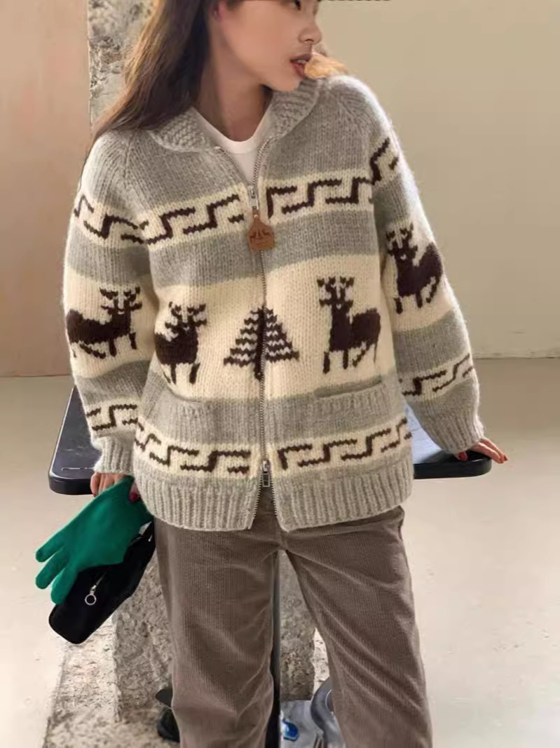 Corea del año 2024 otoño invierno nuevo estilo de Navidad industria pesada jacquard cardigán jersey abrigo perezoso mujer image 1