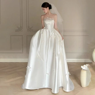 法式缎面轻婚纱2026新款新娘气质白色抹胸出门迎宾纱蝴蝶结礼服裙