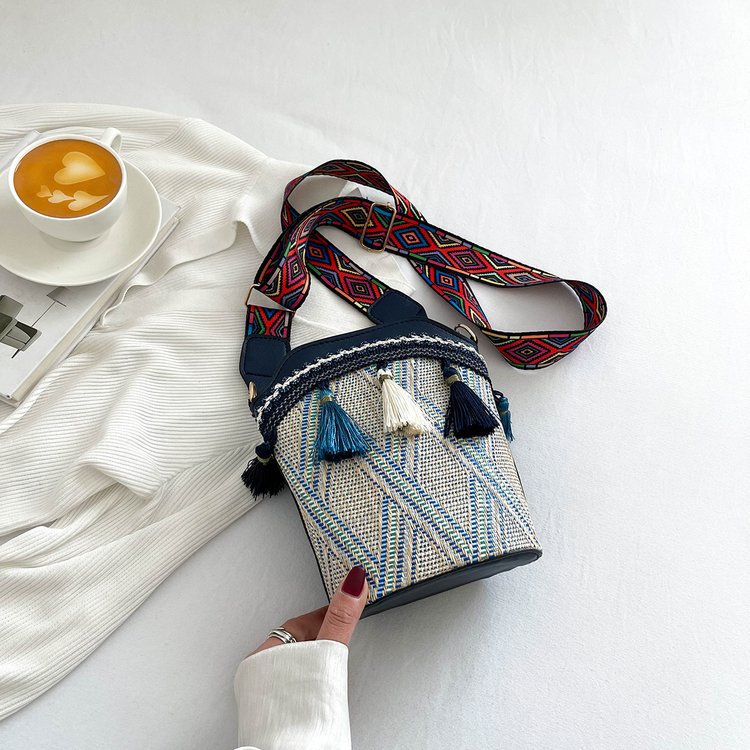 2023夏季新款PU均码小方包拉链撞色单肩包_detail_