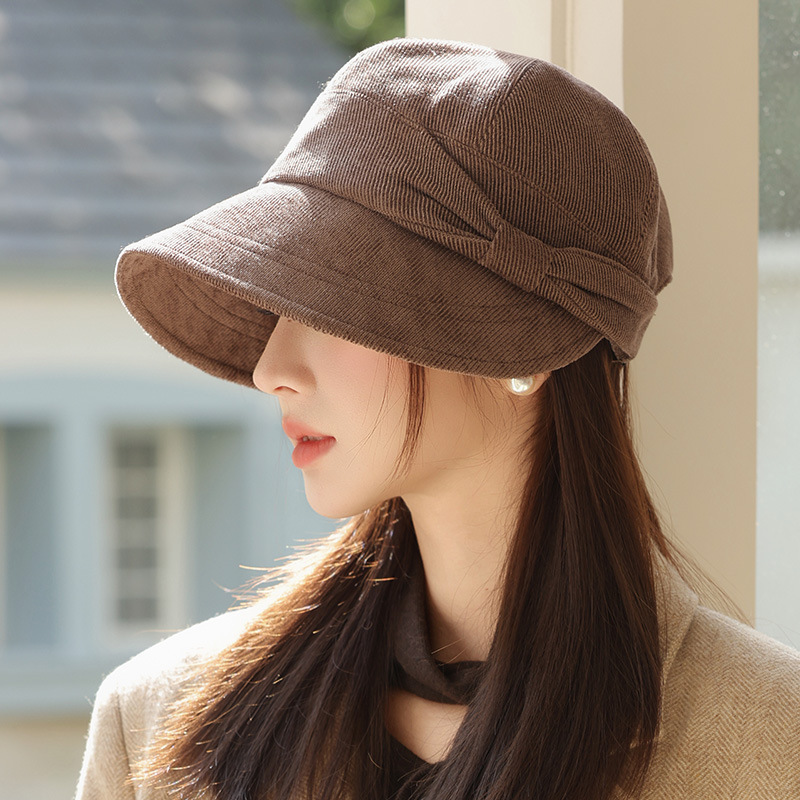 日本製の女性用秋冬帽子、ファッショナブルで多用途な盆地帽子、韓国風の暖かいひさし付きキャップ、大きなつば、顔が見える小さな乗馬帽子|undefined