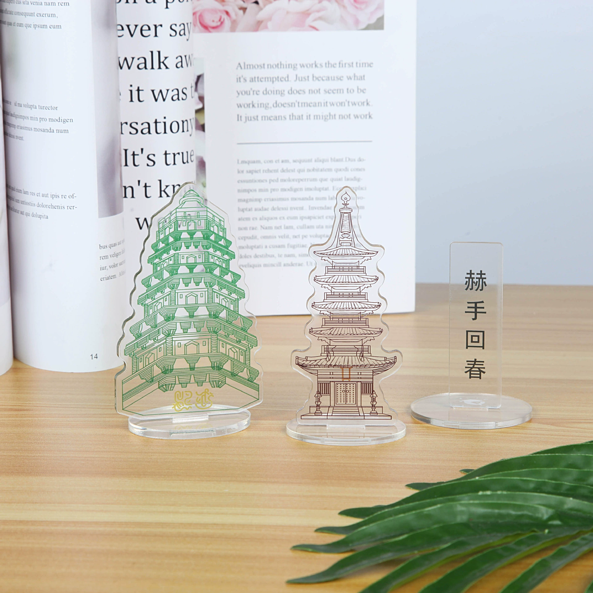 Производитель акрилов мультипликационных мультипликационных растений