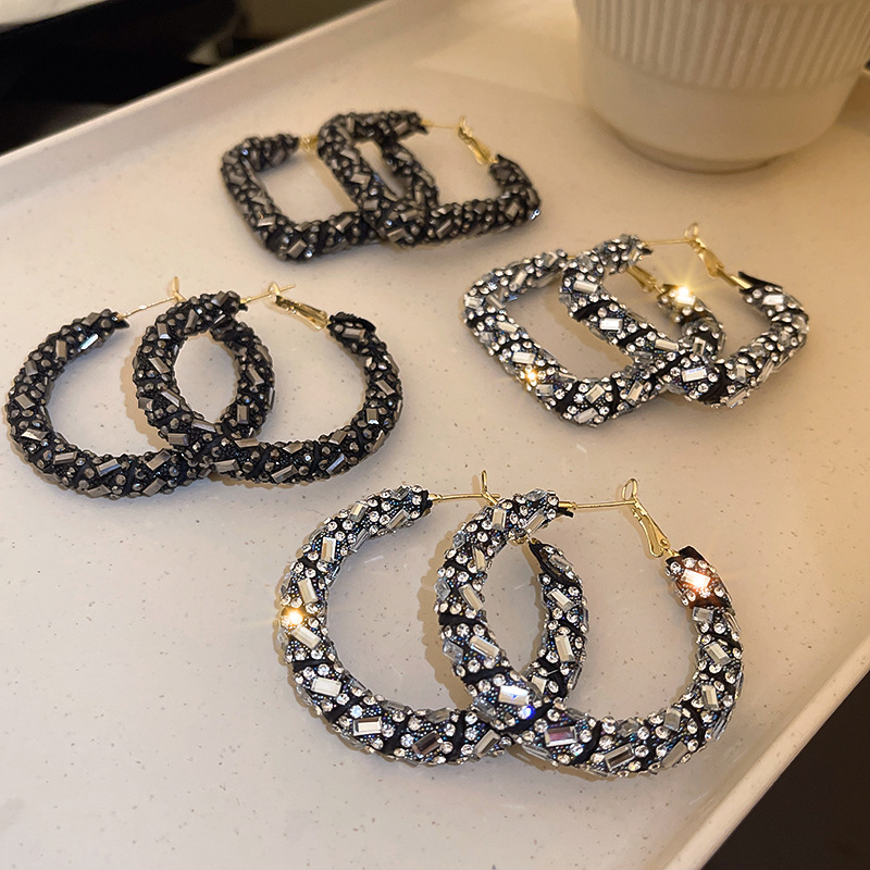 Fashion Circle Metal Inlay Zircon Womenu0027S Earrings 1 Pair