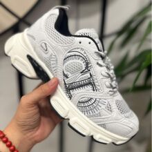 2025�¿���ĸ�ϵ���Ů�͹����ߺ�����e�\�ӳ�Ь�W��͸���\��Ь