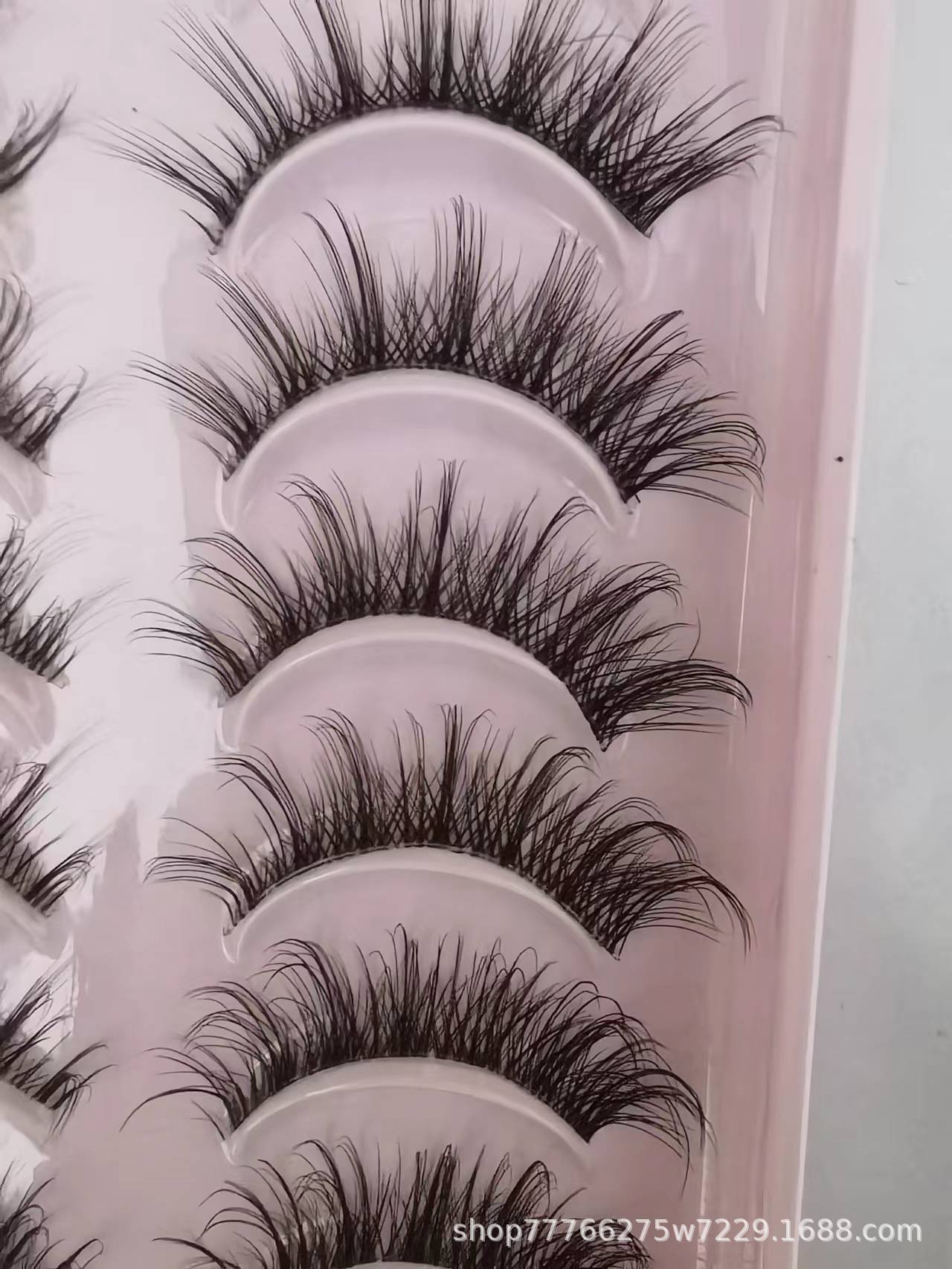 Los principiantes usan pestañas postizas del pequeño Diablo en un segundo, tallo transparente, piel de visón, dibujos animados de auto-injerto cómodos e imperceptibles