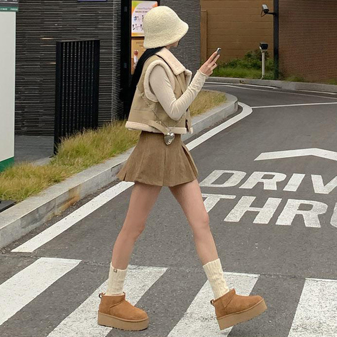 韩系仿羊羔毛皮毛一体百搭可爱马甲背心高腰百褶裙裙裤套装88768|undefined