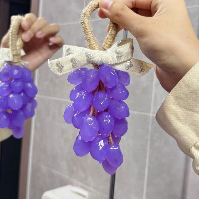 ブドウのアロマセラピーペンダント手作り DIY 素材パッケージ石鹸小さな新鮮でかわいいギフト女の子の親友や友人へのペンダントギフト|undefined