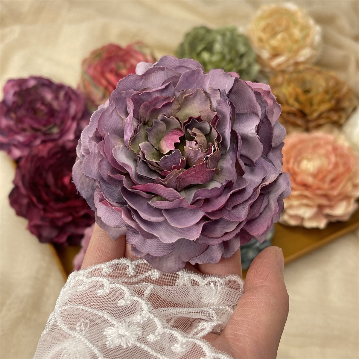 Elegant Sweet Women's Flower Polyester Cloth Hair Clip display picture 9